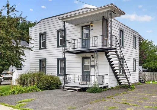Duplex for Sale - 525-527 Rue Bruno, Drummondville, J2C 4M6