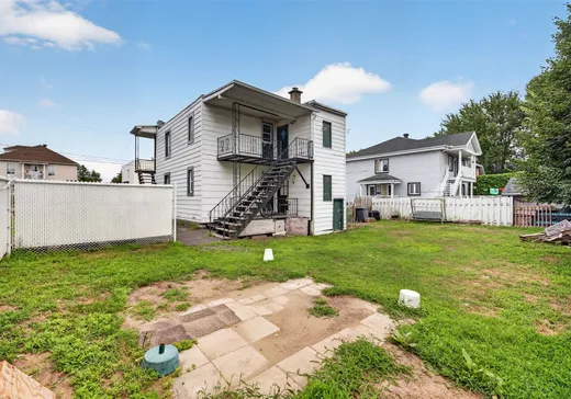 Duplex for Sale - 525-527 Rue Bruno, Drummondville, J2C 4M6