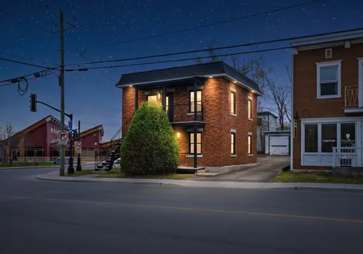 Duplex à vendre - 240-242 Rue Latour, Mirabel, J7Z2G7
