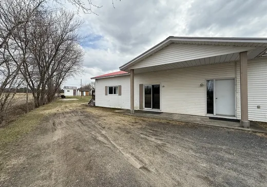 Duplex à vendre - 1781A-1781B Ch. des Patriotes, Sainte-Victoire-de-Sorel, J0G 1T0