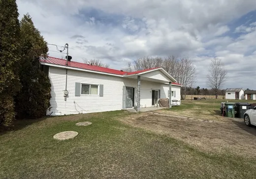 Duplex à vendre - 1781A-1781B Ch. des Patriotes, Sainte-Victoire-de-Sorel, J0G 1T0