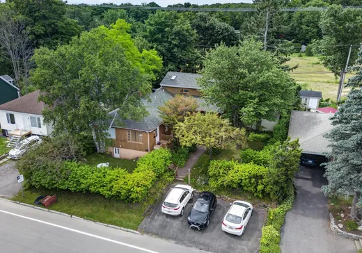 Triplex à vendre - 898-900 Boul. Pie-XII, Ste-Foy, G1X 3T8