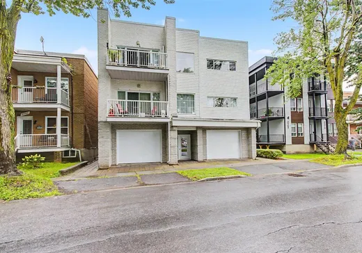 4-Plex for Sale - 2355 Boul. Laframboise, Saint-Hyacinthe, J2S 4X9