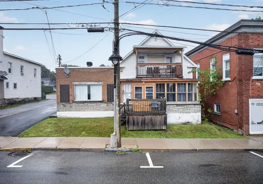 Duplex for sale - 68-70 Rue Angus N., East Angus, J0B1R0