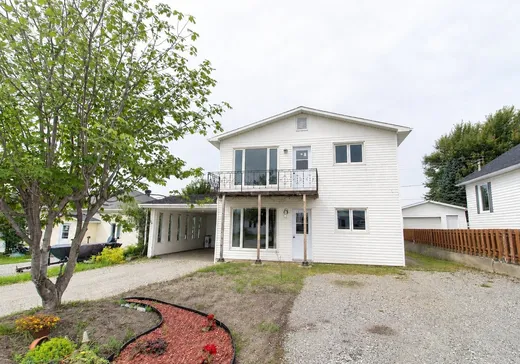 Duplex à vendre - 411-413 3e Avenue, Amos, J0Y 1Z0