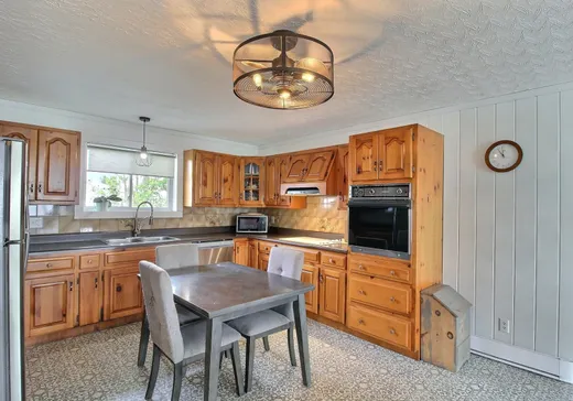 Duplex à vendre - 411-413 3e Avenue, Amos, J0Y 1Z0