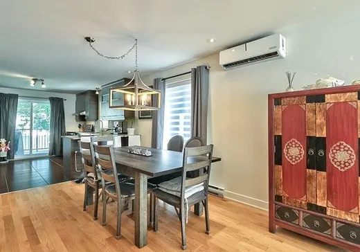 Duplex for Sale - 5967-5969 Av. Auteuil, Brossard, J4Z 1N1