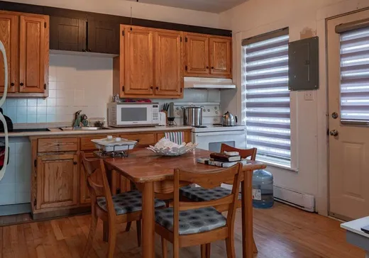 4-Plex à vendre - 551-557 Rue Heriot, Drummondville, J2B 1B8