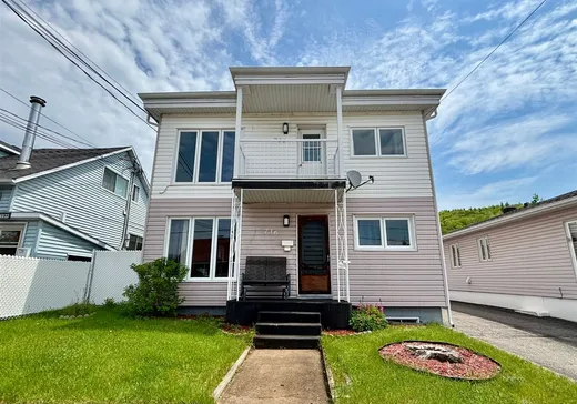 Duplex à vendre - 736-738 Rue Réal, La Tuque, G9X2S5