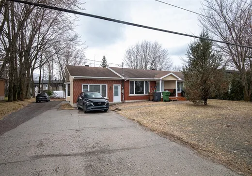 Duplex à vendre - 1351Z Boul. Jutras O., Victoriaville, G6P7K9
