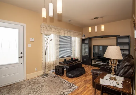 Duplex à vendre - 1351Z Boul. Jutras O., Victoriaville, G6P 7K9