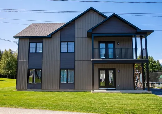 Duplex for sale - 5-7 Rue Dubreuil, Sawyerville, J0B3A0