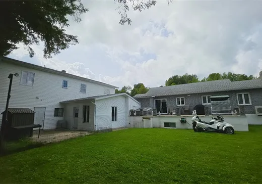 4-Plex à vendre - 1224-1230 Ch. de St-Jean-des-Piles, Shawinigan, G0X 2V0