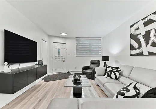 Triplex for Sale - 3348-3352 Rue Édith, Laval (Fabreville), H7P 5P5