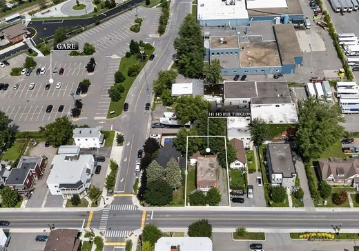 Duplex for Sale - 141-143 Rue Turgeon, Sainte-Thérèse, J7E 3J2