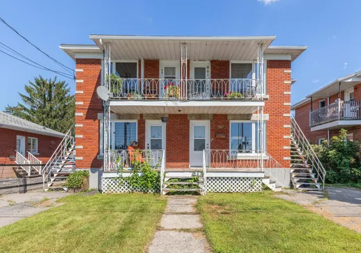 Triplex for Sale - 86-88 Rue Eugénie, Salaberry-de-Valleyfield, J6S 2W5