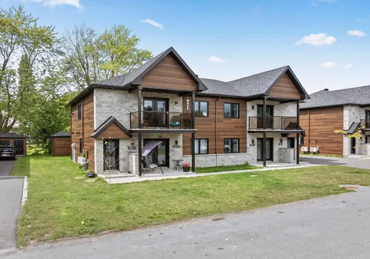 4-Plex à vendre - 1010-1-1010- Rue Latour, Notre-Dame-des-Lourdes, J0K 1K0