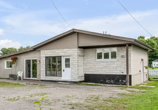 Duplex à vendre - 589-589B Route 138, Saint-Augustin-de-Desmaures, G3A1W7