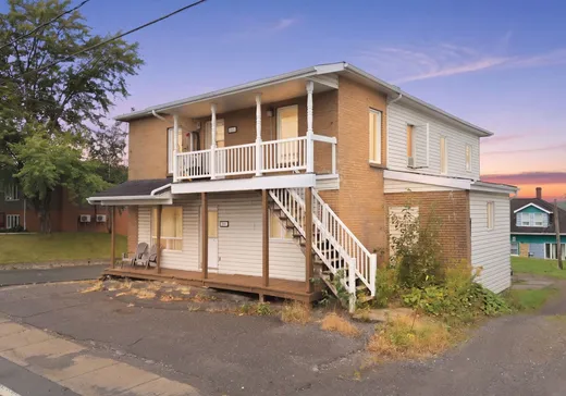Triplex à vendre - 158A-158C Ch. des Bois-Francs, St-Benjamin, G0M1N0