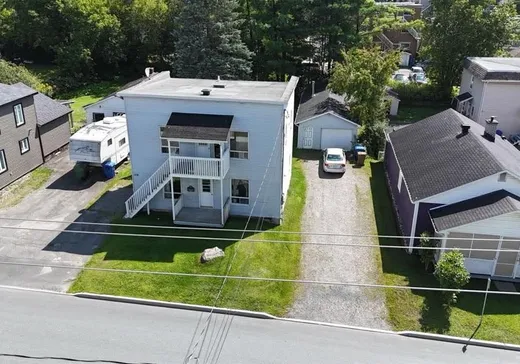 Duplex for Sale - 196-198 Rue Ambroise-Dearden, Windsor, J1S 1H4
