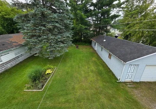 Duplex for Sale - 196-198 Rue Ambroise-Dearden, Windsor, J1S 1H4