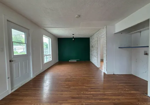 Duplex for Sale - 196-198 Rue Ambroise-Dearden, Windsor, J1S 1H4