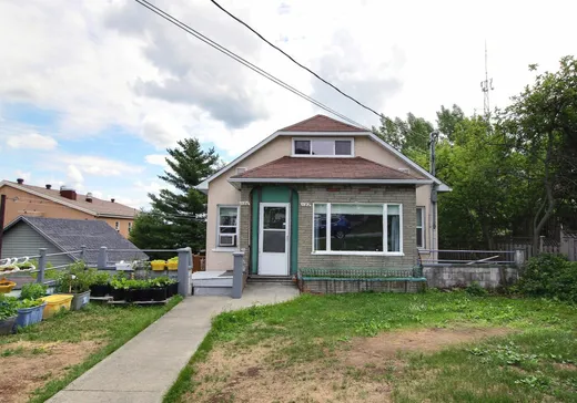 Duplex for sale - 1180-1182 2e Rue, Val-d'Or, J9P4C8