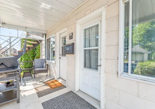 Triplex for Sale - 309-309C Boul. du Havre, Salaberry-de-Valleyfield, J6S 1S5
