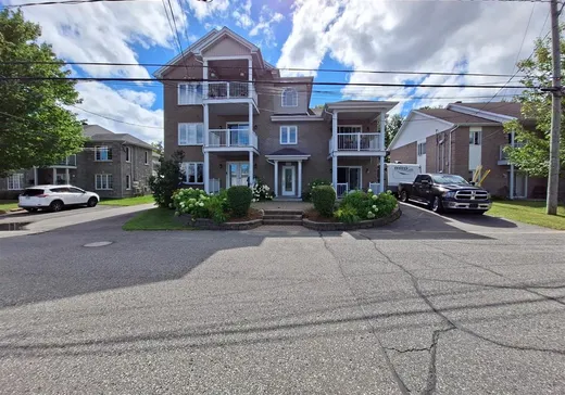 4-Plex à vendre - 4160 Av. Mills, Shawinigan-Sud, G9P5K2