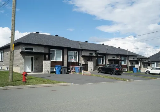 5-Plex à vendre - 2090-2098 28e Rue, Saint-Georges, G5Z 2C7