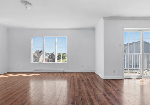 5-Plex à vendre - 67 9e Avenue, Crabtree, J0K 1B0