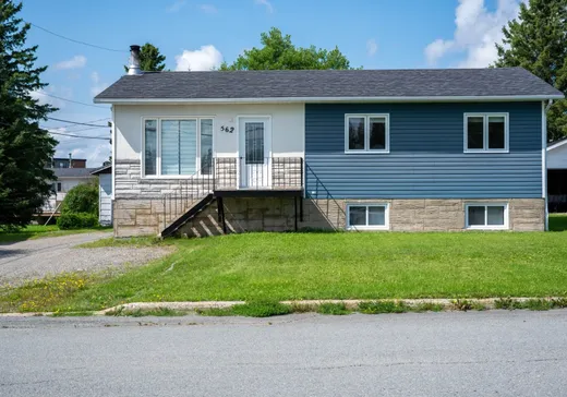 Duplex à vendre - 562Z-564 Rue Dalquier, Amos, J9T 3H3