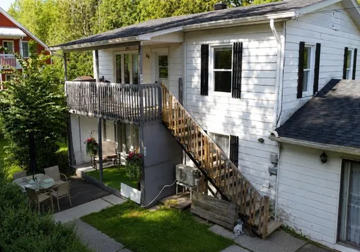 Duplex à vendre - 86-88 Rue Water, Danville, J0A 1A0