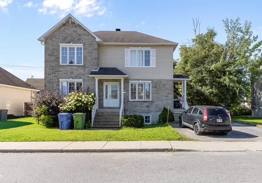Triplex à vendre - 1171-1175 Rue des Émeraudes, Charlesbourg, G2L 3M8