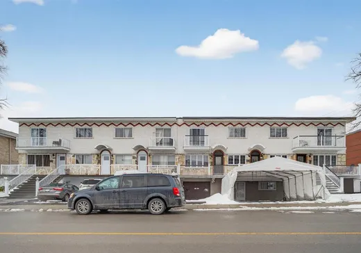 5-Plex à vendre - 6350-6356A Rue du Val-Marie, Montréal (Saint-Léonard), H1P 2W8