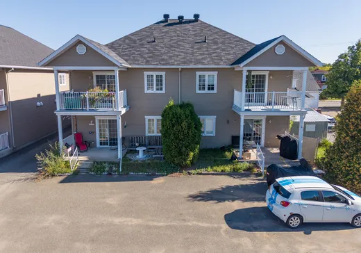 4-Plex à vendre - 11741-11747 Rue Notre-Dame O., Trois-Rivières, G9B 6W7