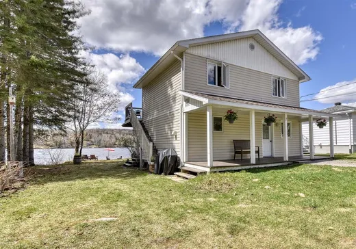 Duplex à vendre - 76-2 Ch. du Lac-Chaud, Labelle, J0T 1R0