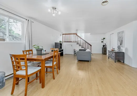 Triplex à vendre - 172-176 Rue Josée, Saint-Jérôme, J7Y 4S5