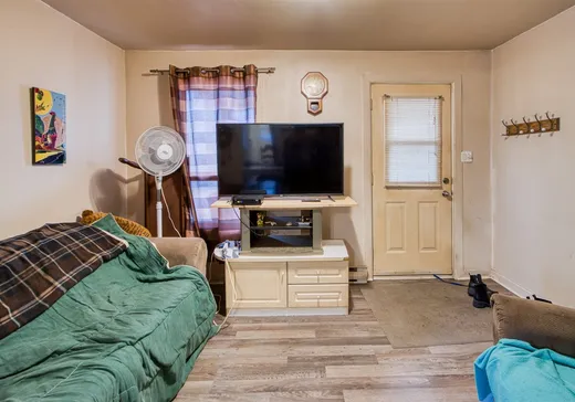 Duplex à vendre - 42-44 Rue Édouard, Victoriaville, G6P 3H7