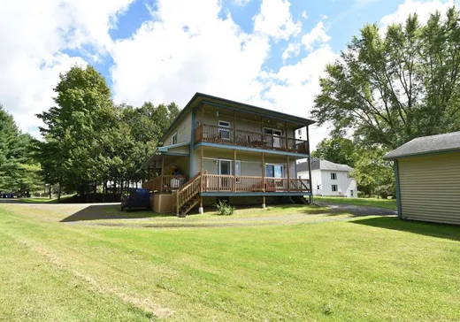 Duplex for Sale - 367-367A Rue Dufferin, Stanstead, J0B 3E2