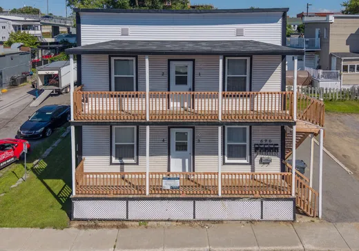 5-Plex à vendre - 696-700 Rue des Forges, Trois-Rivières, G9A2J8