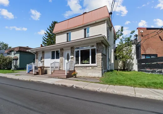 Duplex à vendre - 69-69A Rue Dubois, Sainte-Thérèse, J7E1K4