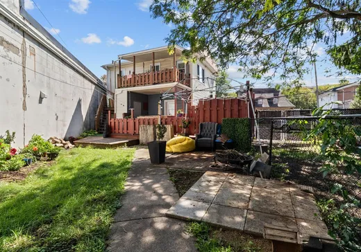 Duplex à vendre - 69-69A Rue Dubois, Sainte-Thérèse, J7E 1K4