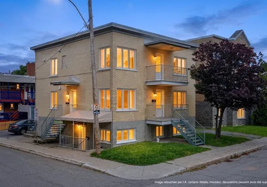 Triplex à vendre - 815-825 Av. des Oblats, La Cité-Limoilou, G1N3N1