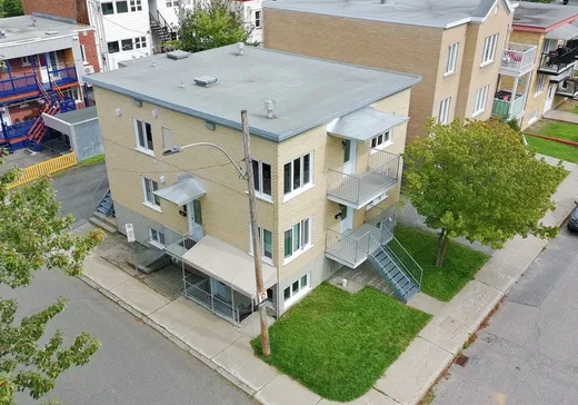 Triplex à vendre - 815-825 Av. des Oblats, La Cité-Limoilou, G1N 3N1