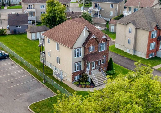 Triplex for Sale - 899-903 Boul. Pierre-LeSueur, L'Assomption, J5W 6H7