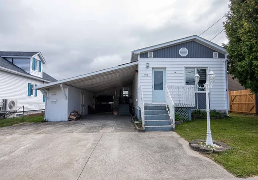 Duplex for sale - 1248-1250 5e Rue, Amos, J9P3Z9