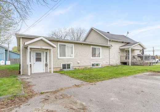 5-Plex for Sale - 209 Rue Napoléon, Salaberry-de-Valleyfield, J6T 4V3