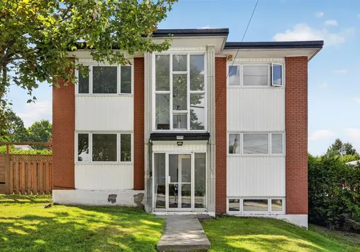 Triplex à vendre - 1495 Rue Larocque, Sherbrooke, J1H4S1