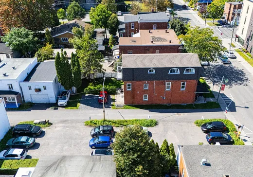 Duplex for Sale - 143 Rue Champlain, Salaberry-de-Valleyfield, J6T 1X4